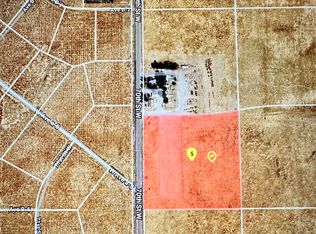 Corner 70 Stw #B4, Lancaster, CA 93536