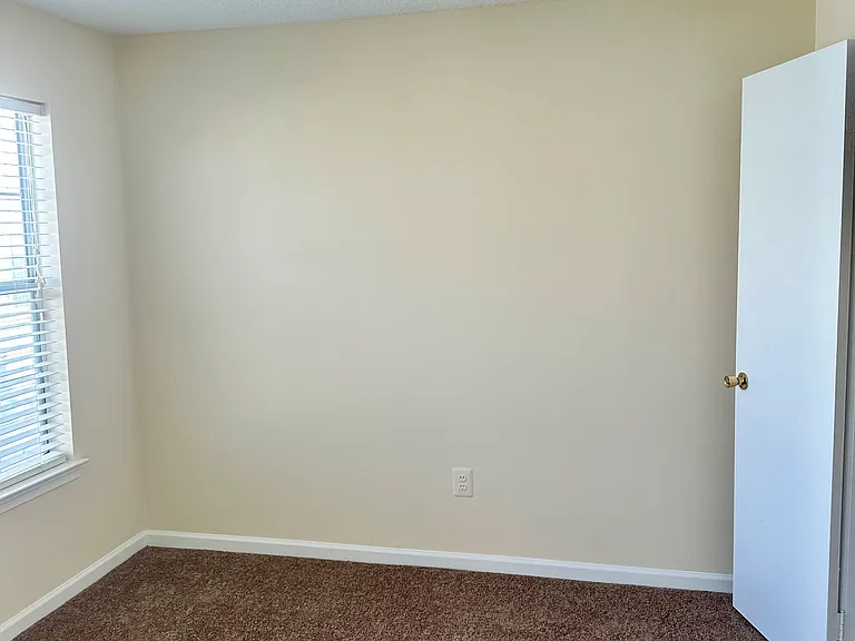 14046 Vista Dr — Photo 7