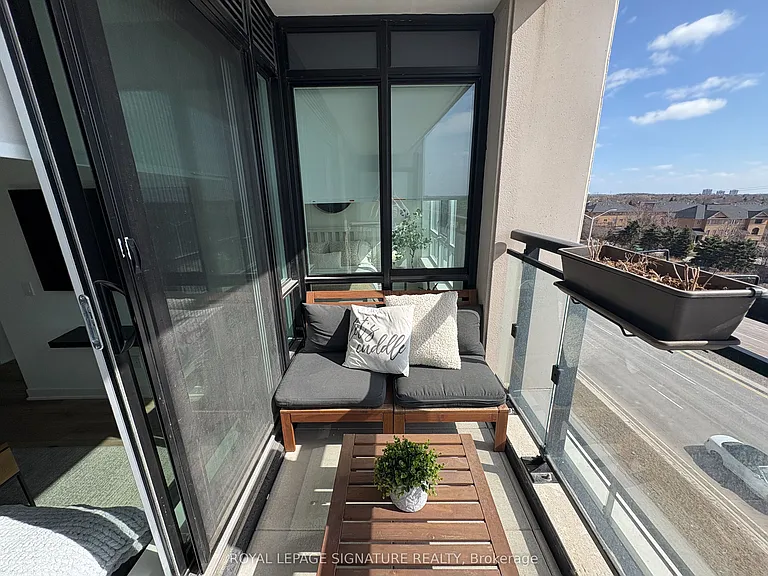 405 Dundas St N #429 — Photo 12