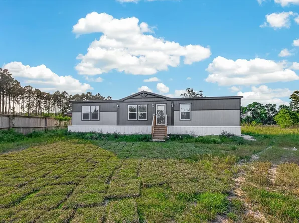 63 Road 5012, Cleveland, TX 77327