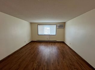 1116 2nd St SE #6, Willmar, MN 56201