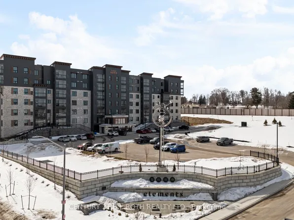 15 Kneeshaw Dr #511, Barrie, ON L9J 0X9