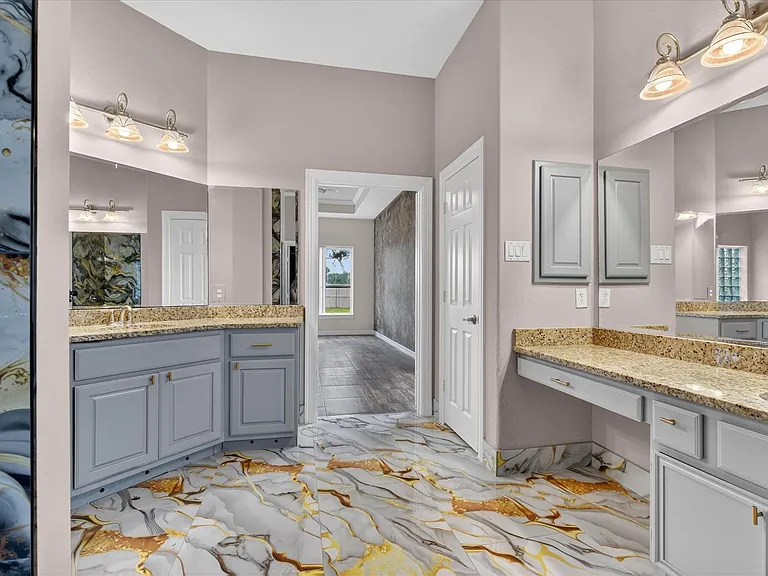 11127 Salento Ct — Photo 36