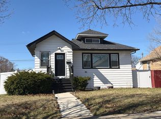 248 S 21st Ave, Maywood, IL 60153