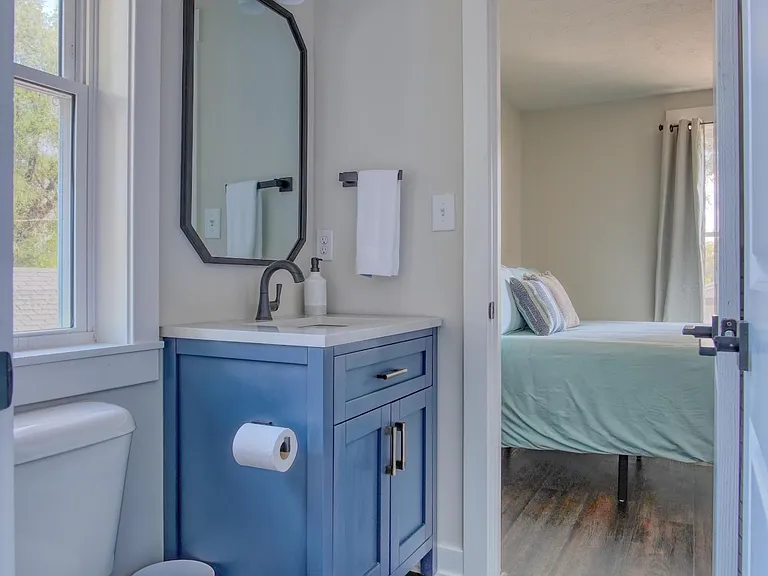 2130 Gent Ave — Photo 27