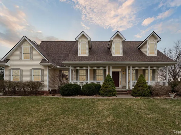 641 N Fairgrounds Rd, Imlay City, MI 48444