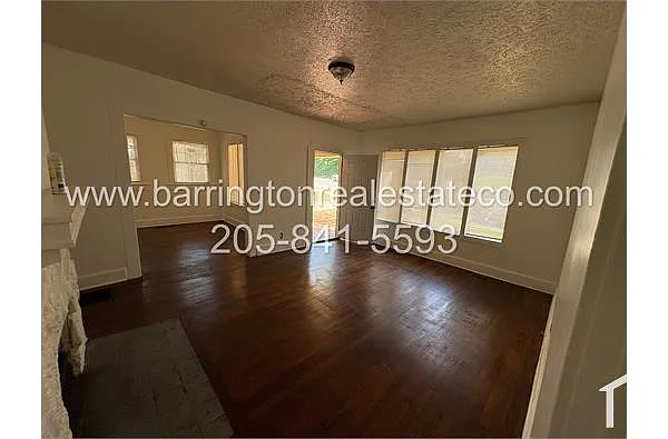 Building Photo - 1642 Graymont Ave W