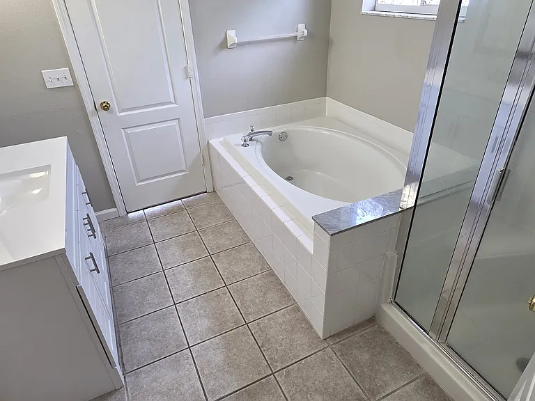 25324 Flying Ebony Ln — Photo 15