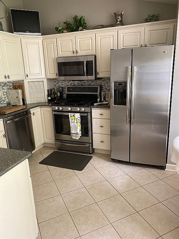 345 Potters Dr, Battle Creek, MI 49015 Zillow