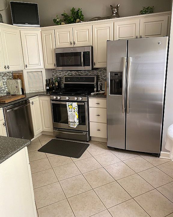 Kitchen Appliances