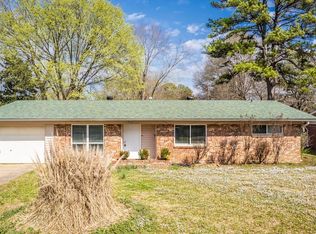 2222 Lee Ave, Conway, AR 72034