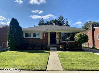24795 Greenbrier Ave, Eastpointe, MI