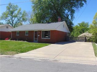 21 Susan Ct, Collinsville, IL
