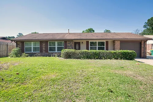 1126 Coral Dr Photo 1