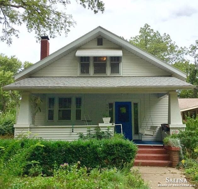 1st image of 930 Highland Ave