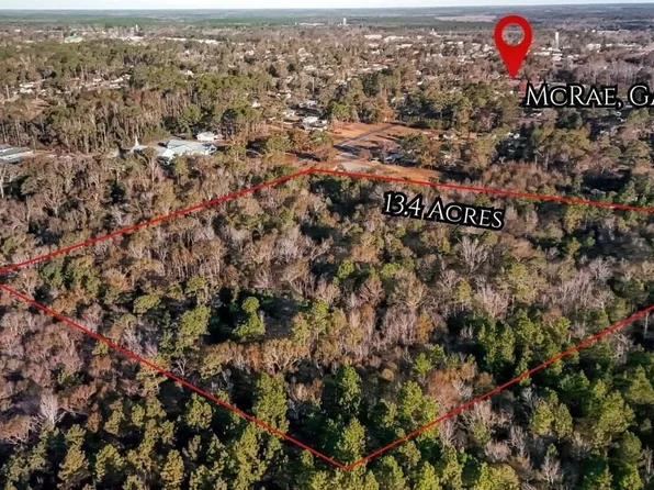 Walnut St, Mc Rae Helena, GA 31055