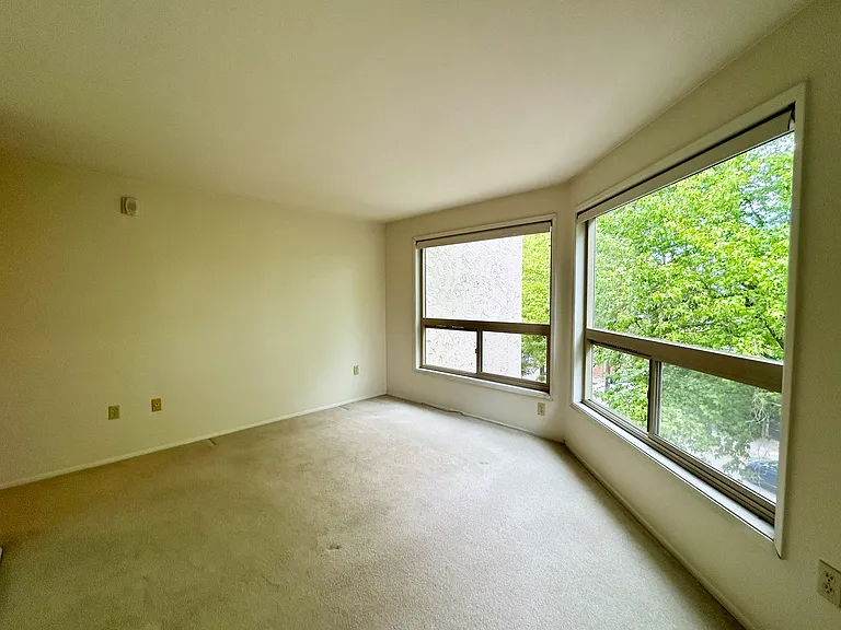 1520 15th Ave E #36 — Photo 15
