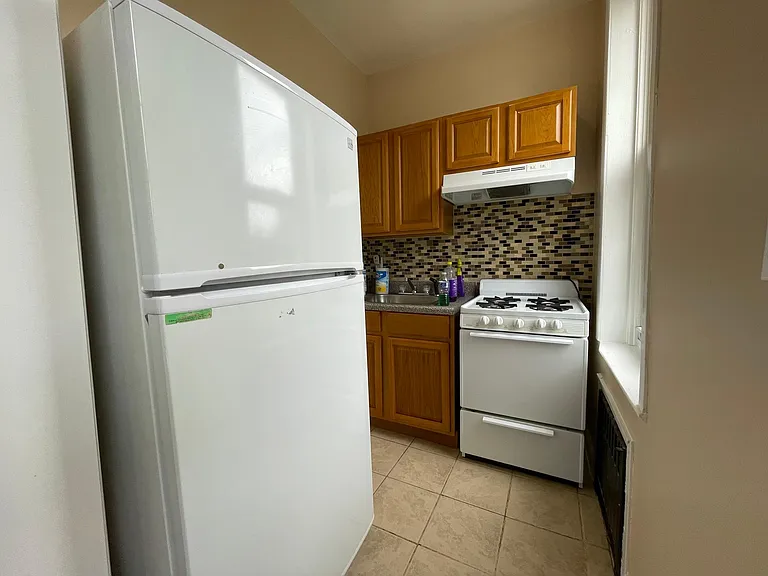 59-36 Madison St #2 — Photo 6