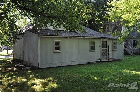 2nd image of 2029 N Jefferson Ave
