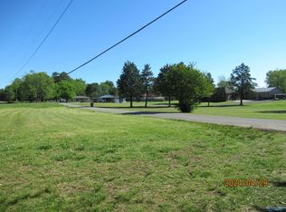 171 Sanders Rd SE, Hartselle, AL 35640