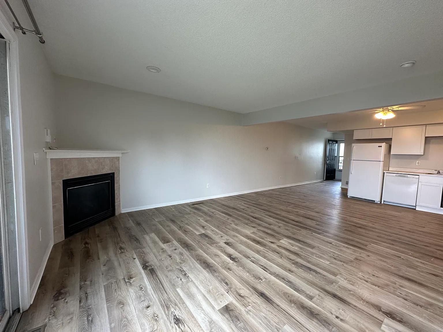 509 Sky Vue Dr — Photo 3