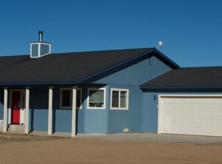 241 Cranney Ln, Coleville, CA
