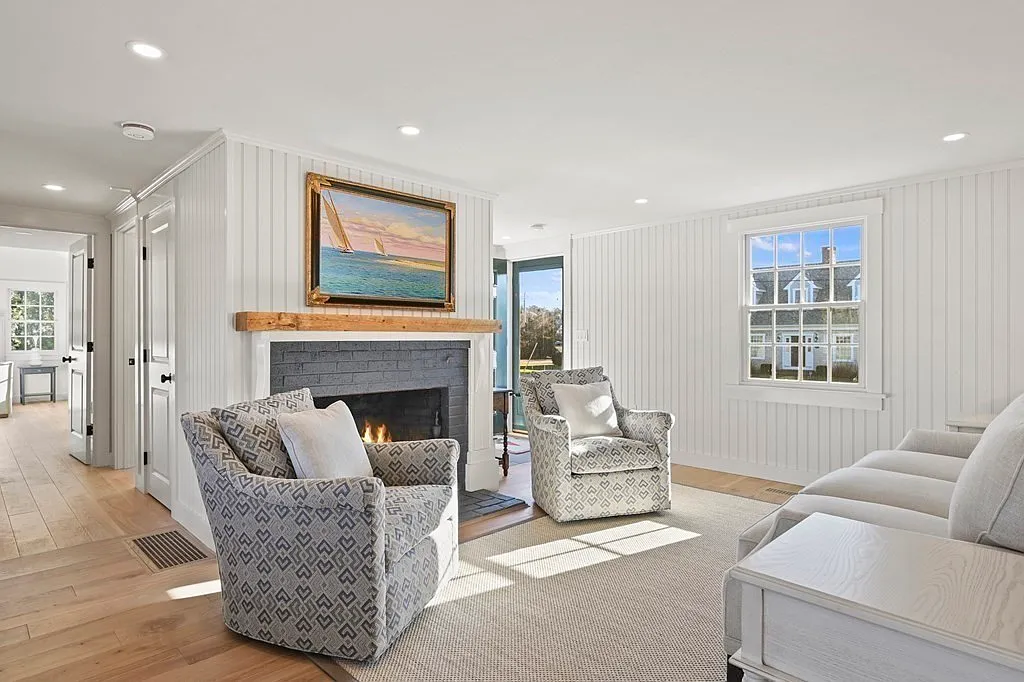 4 bed, 2.0 bath, 1750 sqft, $11,000 — Photo 3
