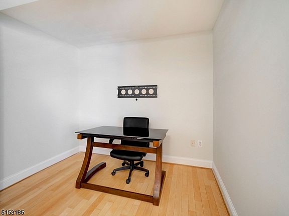 5th image of 70 S Munn Ave APT 209
