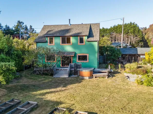 10450 Hills Road, Mendocino, CA 95460