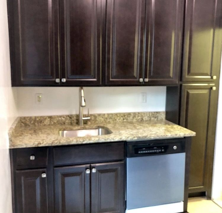 1st image of 4414 47th Ave APT B5