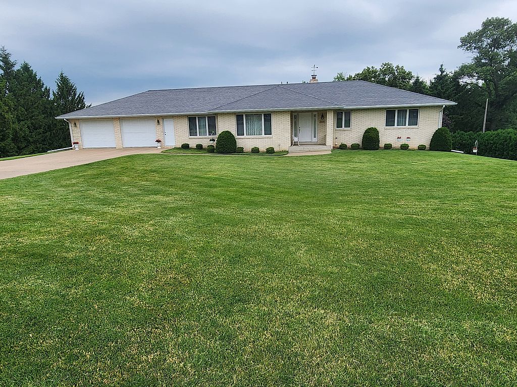 12589 Barony Dr - Property Image