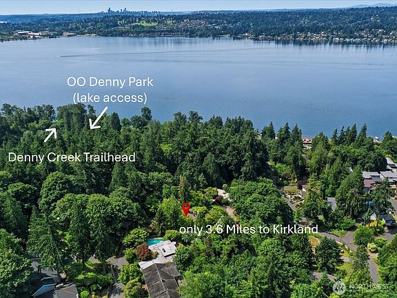 3rd image of 12428 68th Avenue NE