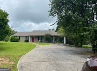 2469 Birdie Rd, Griffin, GA 30223