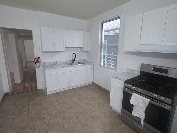3rd image of 124 69th St APT 2
