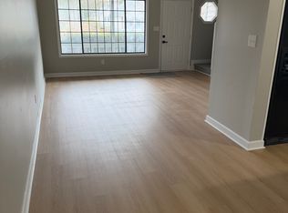 200 Hickory Dr #A, Morehead City, NC 28557