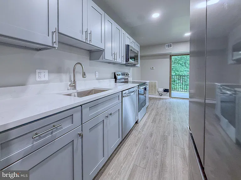 11603 Stoneview Sq #63/12C — Photo 9