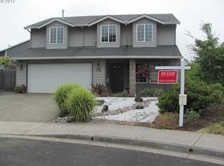 159 SW Namitz Ct, Dundee, OR 97115