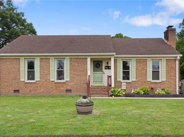 1032 Kincaid Ter, Chesapeake, VA 23320