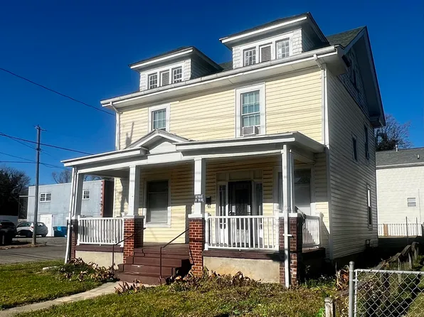 1131 Loudon Ave NW, Roanoke, VA 24017