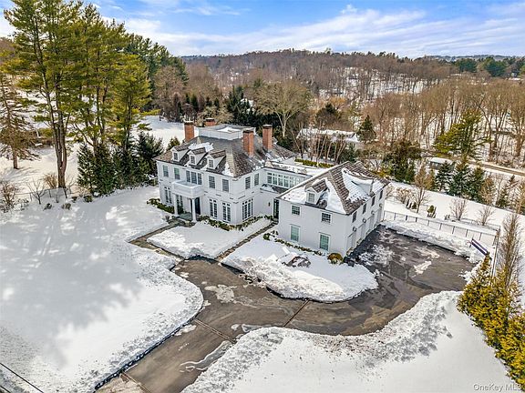 3rd image of 16 Taylor Road