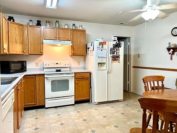 4th image of 931 Indigo Dr