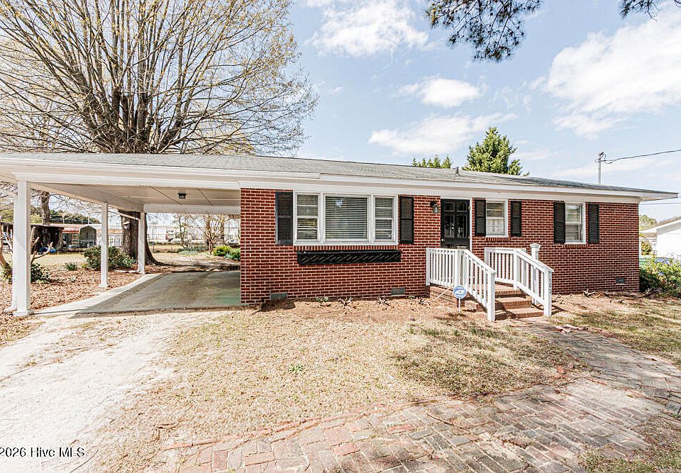 1st image of 102 N Clarendon Drive