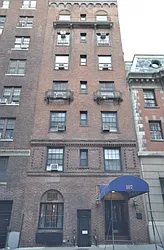 107 East 63rd Street in Lenox Hill
