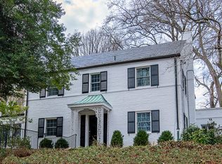 9732 W Bexhill Dr, Kensington, MD 20895