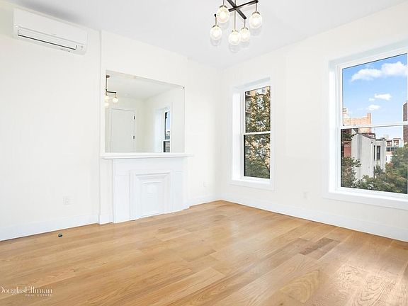 4th image of 346 Greene Ave #3