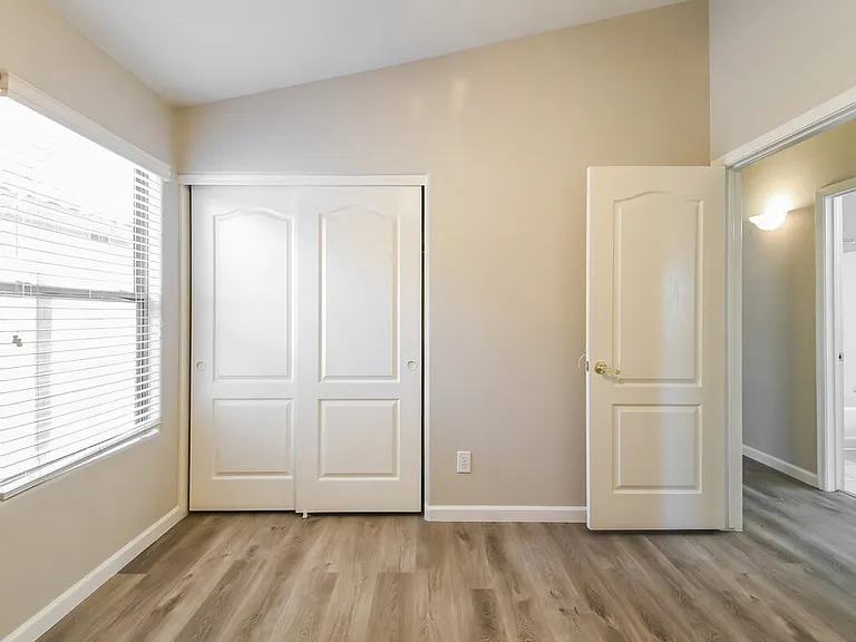 2415 W Blue Sky Dr — Photo 13