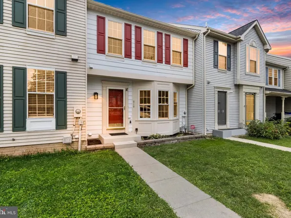 510 Hollyberry Way, Frederick, MD 21703