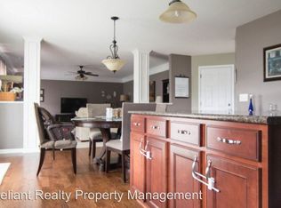 1162 Castlewood Dr, Clarksville, TN 37042
