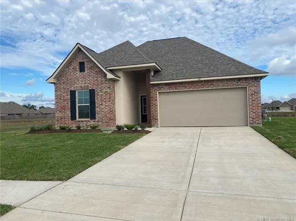 138 Briar Ct, Sulphur, LA 70665