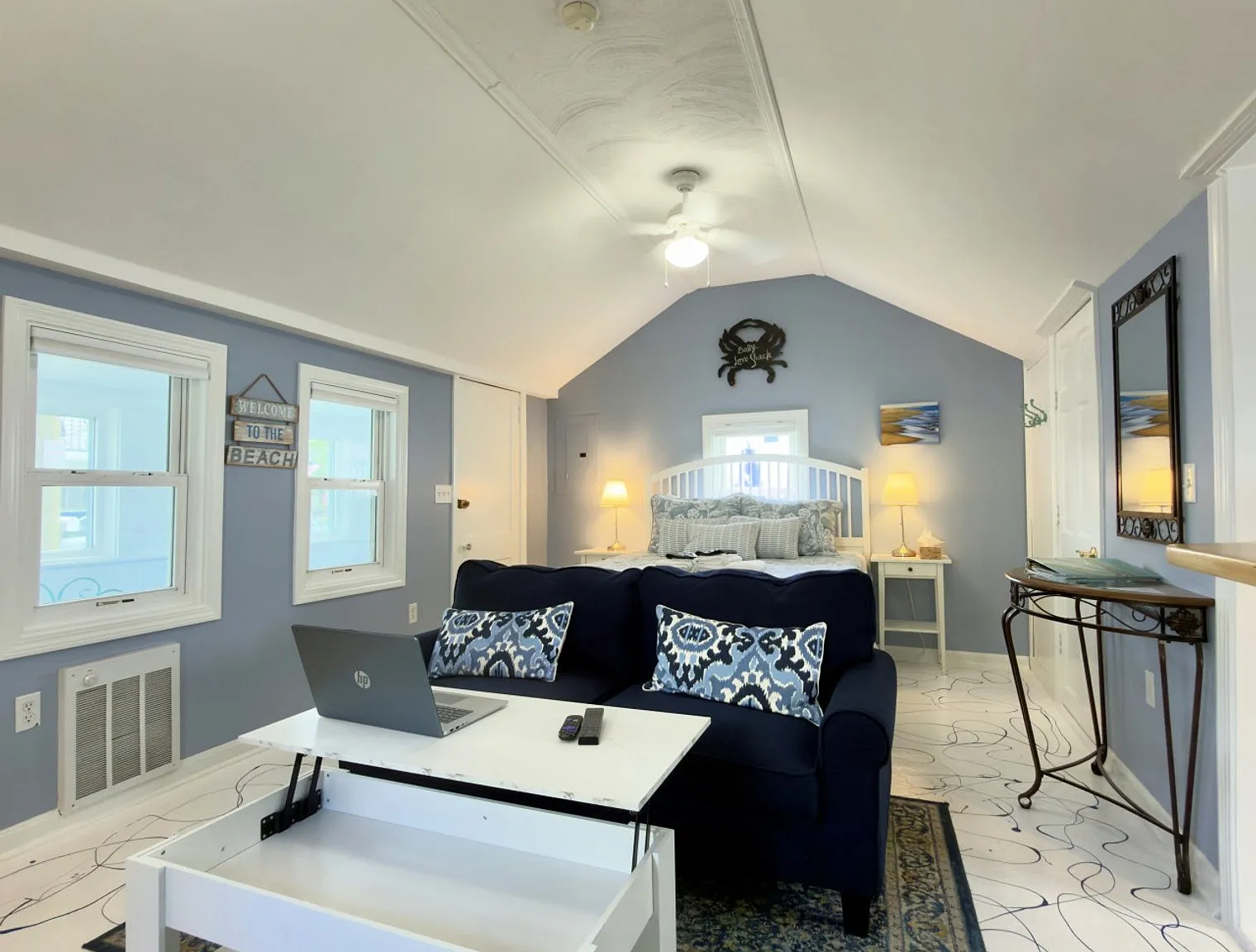 1 bed, 1.0 bath, 398 sqft, $3,362 — Photo 2